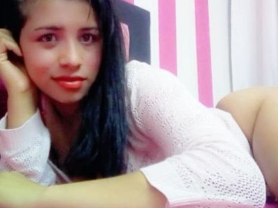 sara_madisom naked stripping on cam for live sex video chat