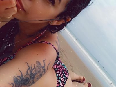 sarah_cher naked stripping on cam for live sex video chat
