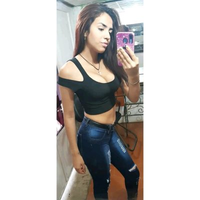 saray_lopez naked stripping on cam for live sex video chat