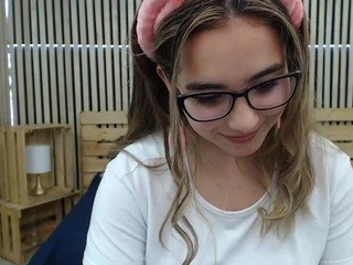 Sarita naked Live Sex Chat Room