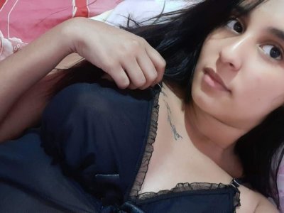 sarita_lol naked stripping on cam for live sex video chat
