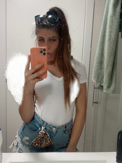 saritamona naked stripping on cam for live sex video chat