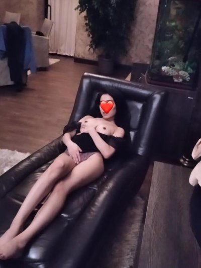 sayshi_lee naked stripping on cam for live sex video chat
