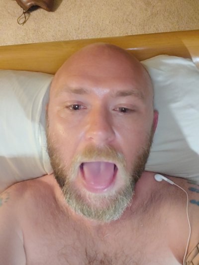 SexxyMark2369 naked stripping on cam for live sex video chat