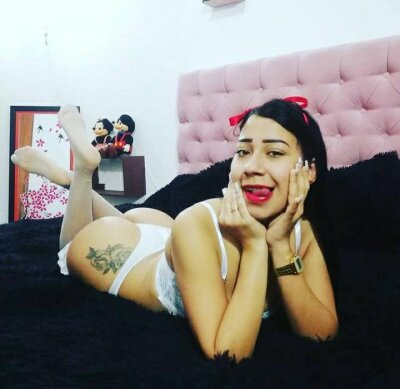 SEXY_KALIF_RS naked stripping on cam for live sex video chat