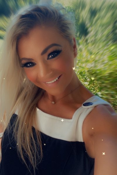 SexyAssMilfy naked stripping on cam for live sex video chat