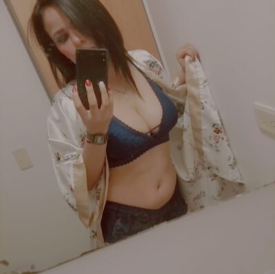 shantaal_hot1 naked stripping on cam for live sex video chat