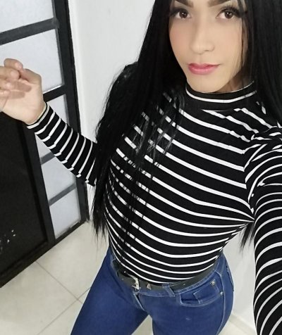 sherlyn_woods naked stripping on cam for live sex video chat