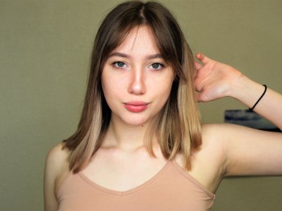 Silina_Angel naked stripping on cam for live sex video chat
