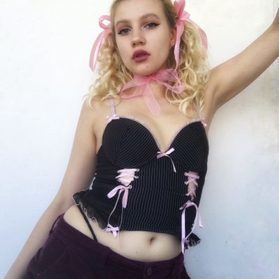 sirenaliis naked stripping on cam for live sex video chat