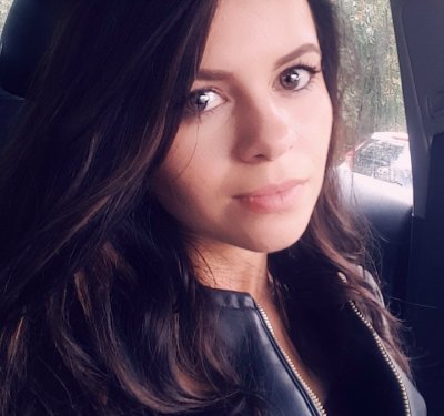 SmileMina naked stripping on cam for live sex video chat