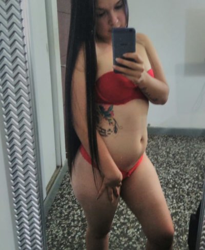 soffypretty naked stripping on cam for live sex video chat