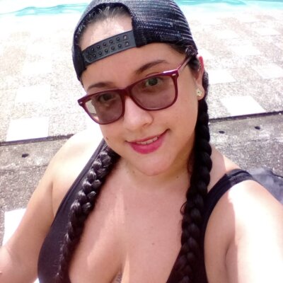 sofia117mt naked stripping on cam for live sex video chat