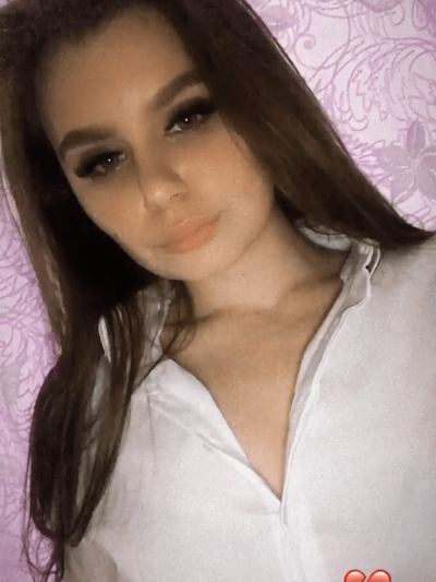 Sonela_Kaista naked stripping on cam for live sex video chat