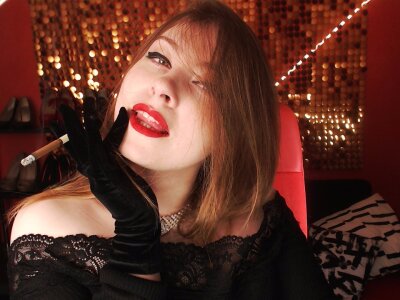SOPHIA__GRAY naked stripping on cam for live sex video chat