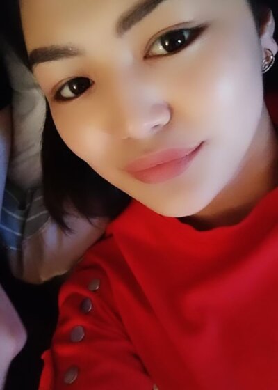 SumiYui naked stripping on cam for live sex video chat