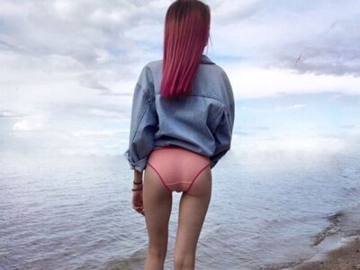 Sunny_May naked stripping on cam for live sex video chat