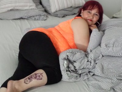 supertitten naked stripping on cam for live sex video chat