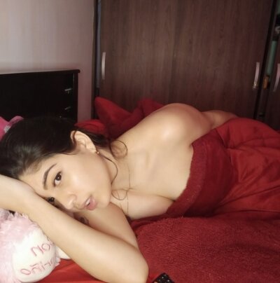 Sweet_Angel_x naked stripping on cam for live sex video chat