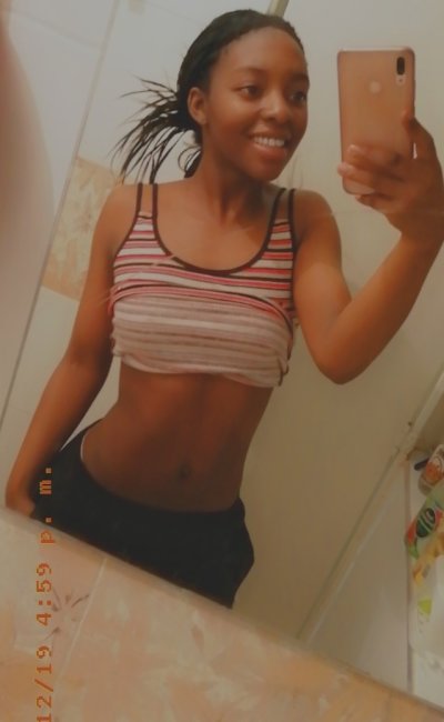 sweet_lady20 naked stripping on cam for live sex video chat