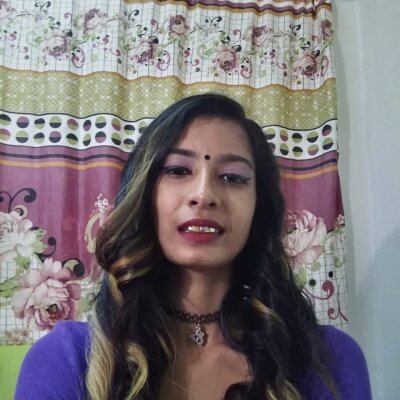sweetpie96 naked stripping on cam for live sex video chat