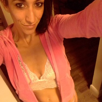 Tarotqueen naked stripping on cam for live sex video chat