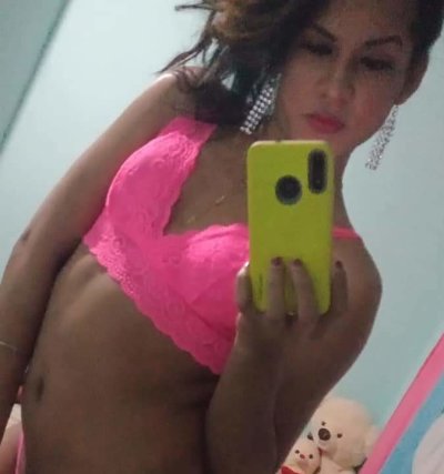 Tatiana_Hot04 naked stripping on cam for live sex video chat
