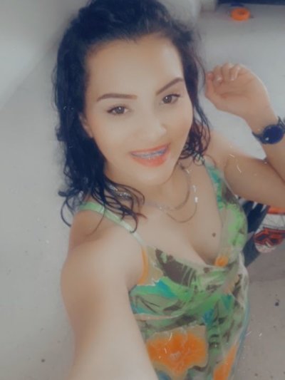 Taty_Sexxy naked stripping on cam for live sex video chat