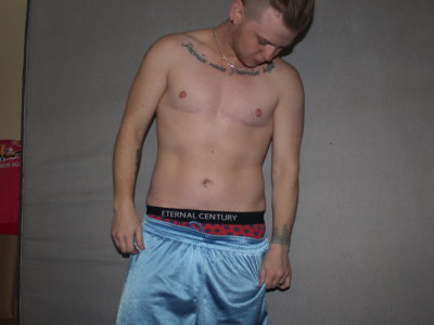 TboyShane naked stripping on cam for live sex video chat