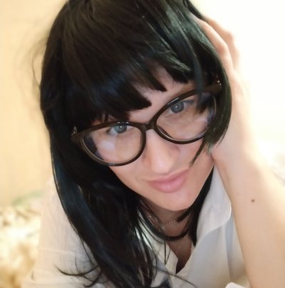 teacherLux naked stripping on cam for live sex video chat
