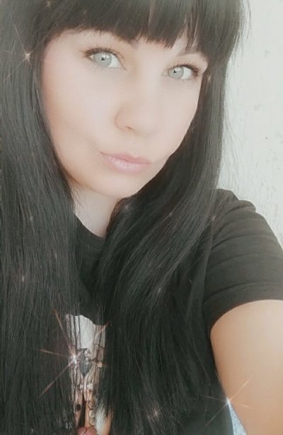 TennaLannister naked stripping on cam for live sex video chat