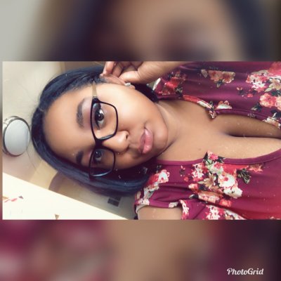ThickyXXXStackz naked stripping on cam for live sex video chat