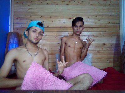 tianderandgael naked stripping on cam for live sex video chat