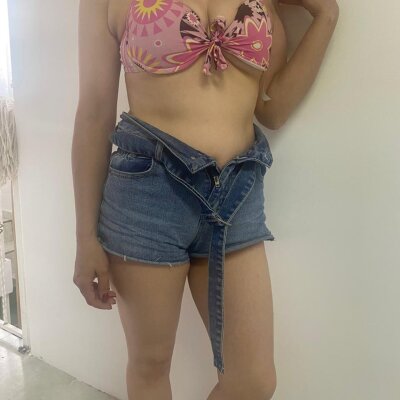 tiffanysexyhot naked stripping on cam for live sex video chat