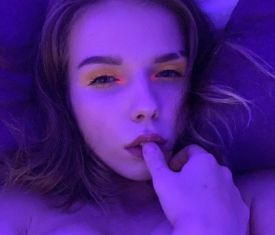 Tina_green naked stripping on cam for live sex video chat