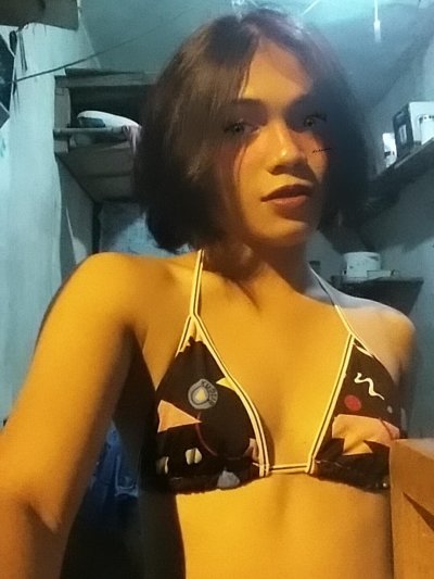 ts_ruby naked stripping on cam for live sex video chat