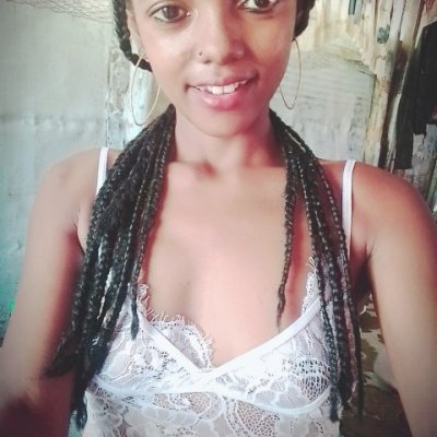valliinaymah naked stripping on cam for live sex video chat