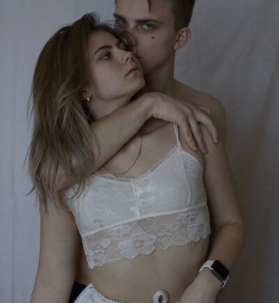 VinceAndNira naked stripping on cam for live sex video chat