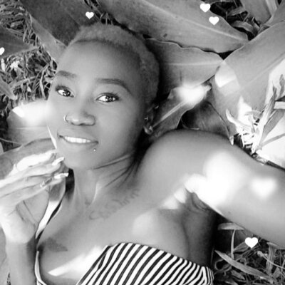 wakandawarior naked stripping on cam for live sex video chat