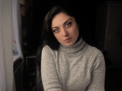 WickedWind naked stripping on cam for live sex video chat