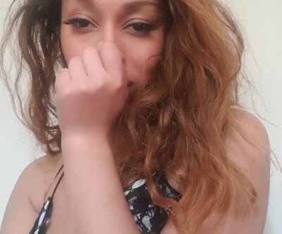 XxangelitaxX naked stripping on cam for live sex video chat