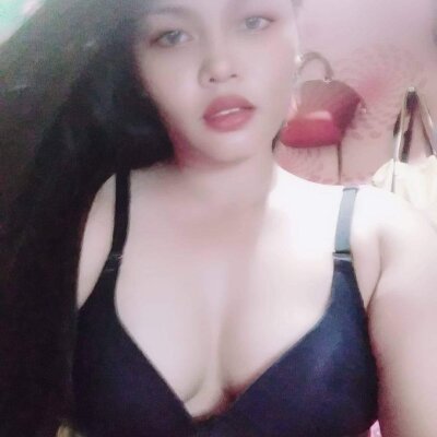 xxxsarahxxx1600 naked stripping on cam for live sex video chat