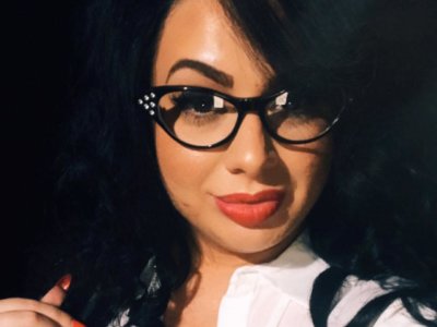 your_girli naked stripping on cam for live sex video chat