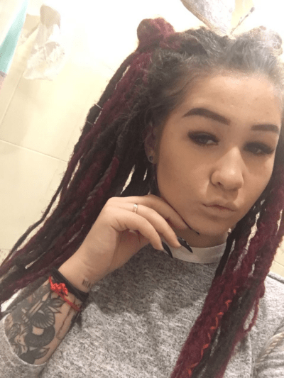 Your_Sweet_Squirt naked stripping on cam for live sex video chat