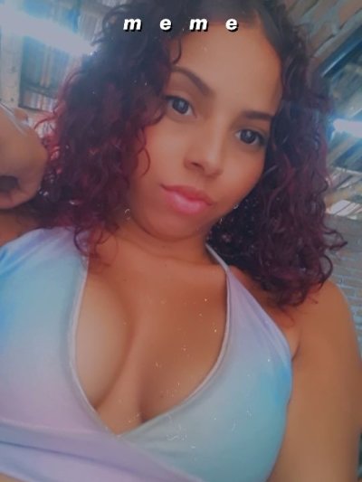 Zarajane_ naked stripping on cam for live sex video chat