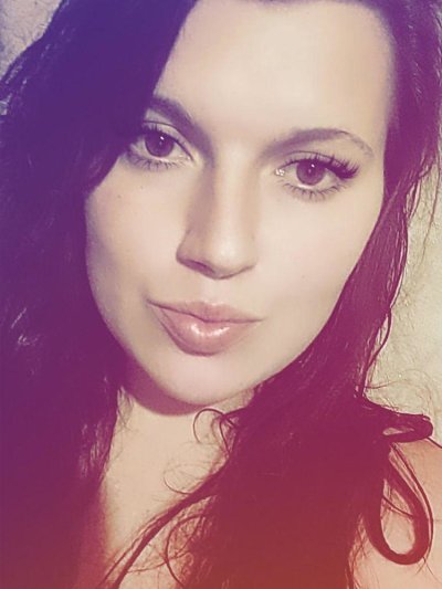 Zayka_nonka naked stripping on cam for live sex video chat