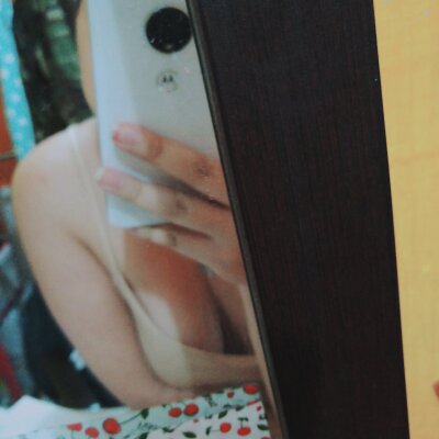 305amelia naked stripping on cam for live sex video chat