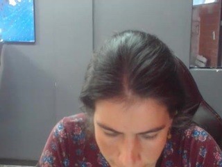 ainnhoa naked Live Sex Chat Room