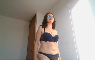 AmberHappiness naked stripping on cam for live sex video chat