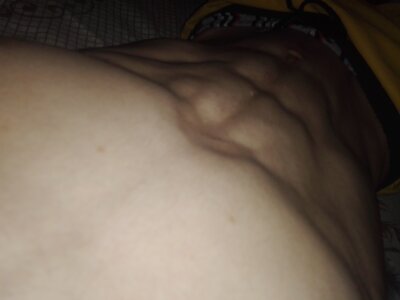 amed8 naked stripping on cam for live sex video chat